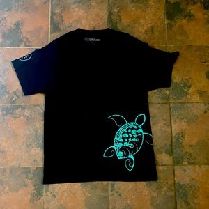New Unisex Sand Cloud Sea Turtle Tee